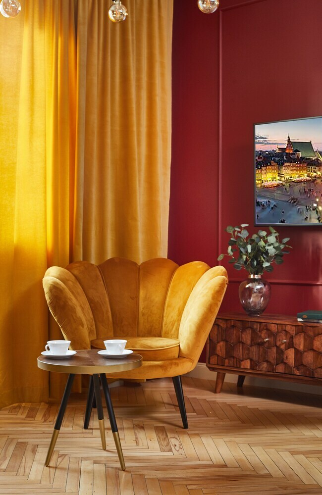 Designer Apartment In The Old Town