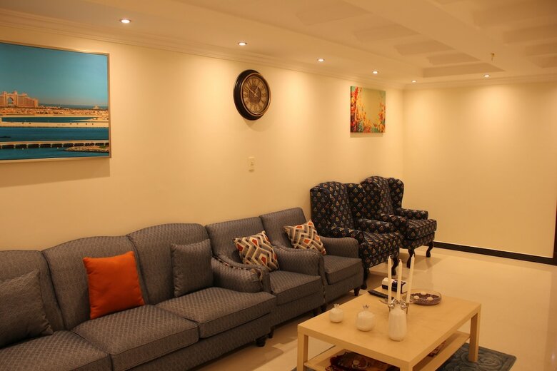 White Suite Aparthotel