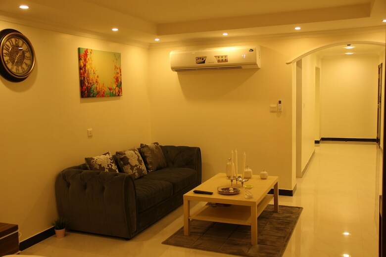 White Suite Aparthotel