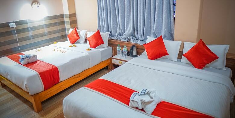 Hotel Fewa Suites