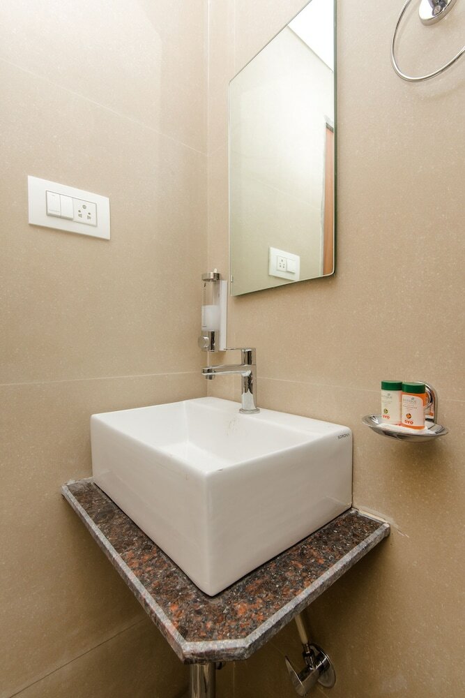 Hotel Axis International