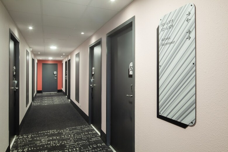 Hotel B&B H�tel Paris Meudon V�lizy