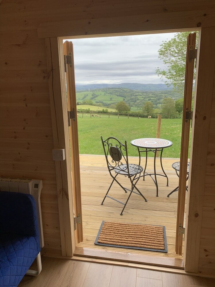 Cabana Pencastell Views Pod With Stunning Views