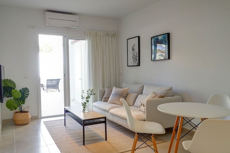 San Sebastian Apartment With Patio