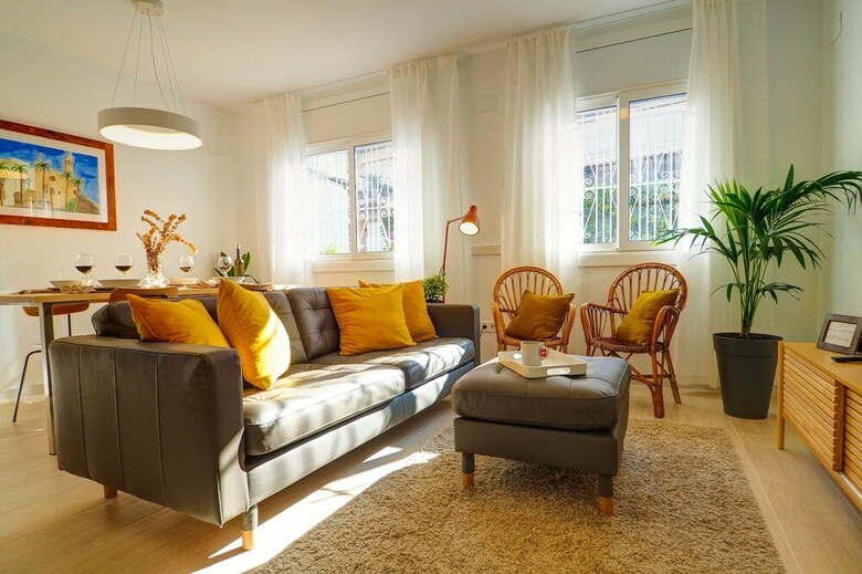 San Sebastian Apartment With Patio