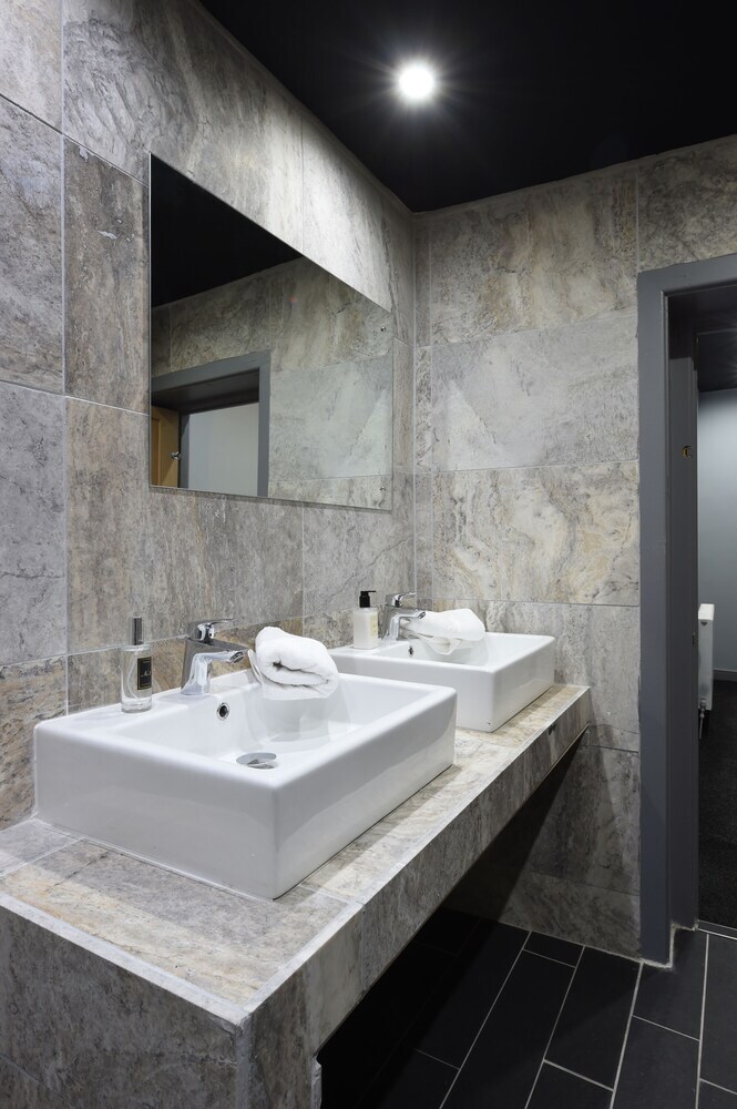 Apartamentos Swan St Suite Slps -23