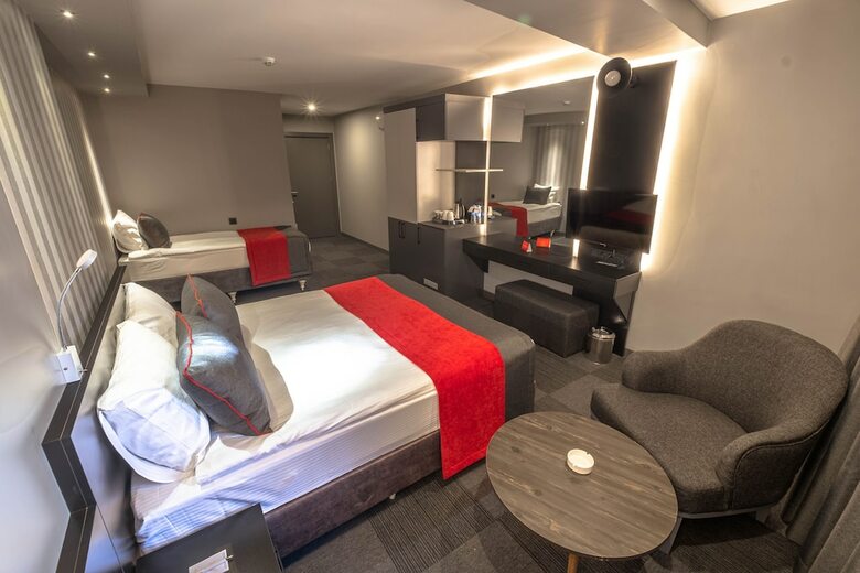 Methis Hotel