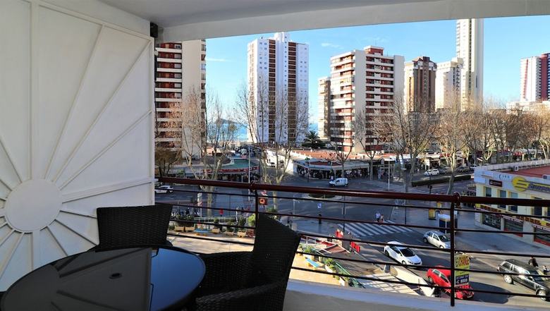 Coblanca Apartment 3-3-2