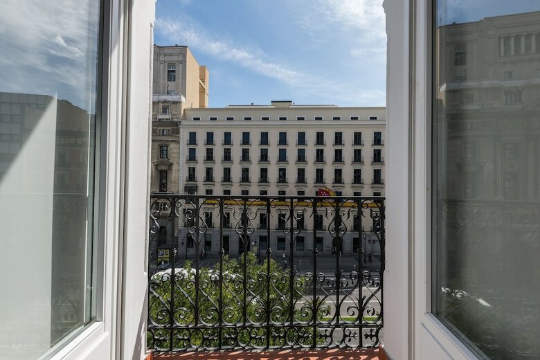 Apartment Home Club Alcala IX