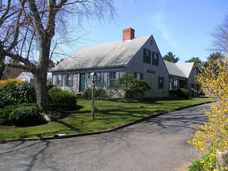 55 Eldredge Square - Three Bedroom House