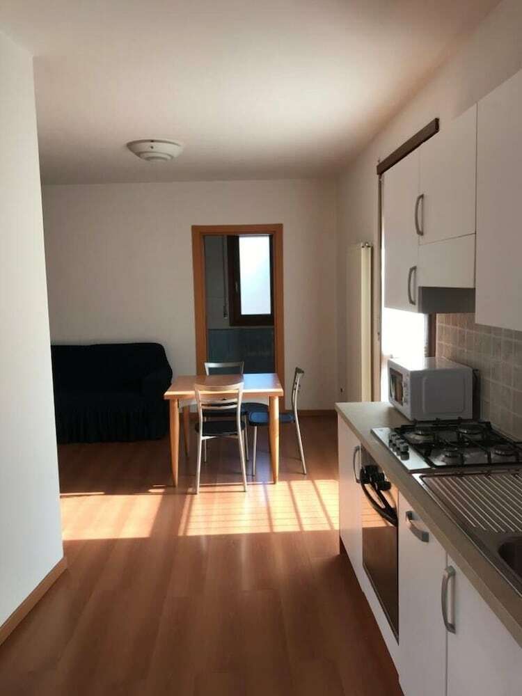 Venezia Divian Apartments