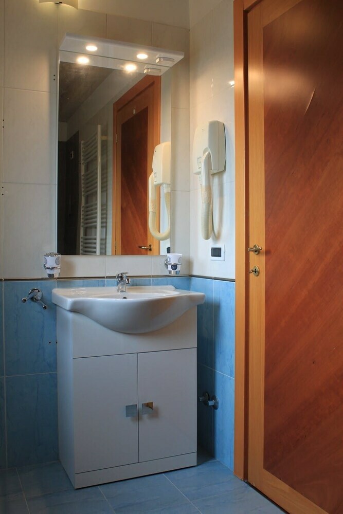 Venezia Divian Apartments