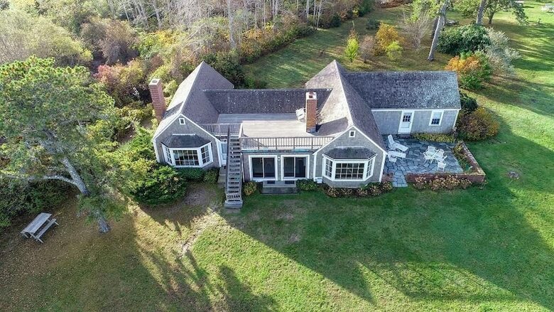 197 Bridge Street - Three Bedroom House