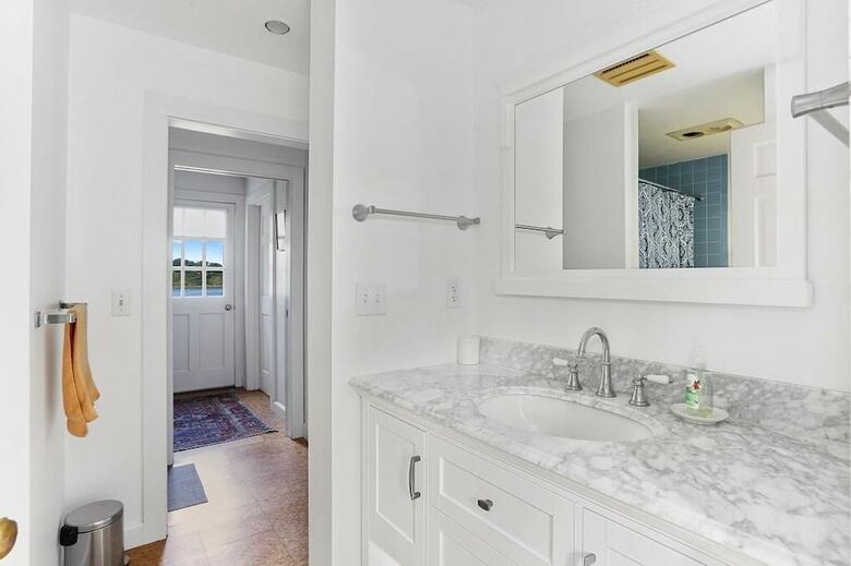 197 Bridge Street - Three Bedroom House