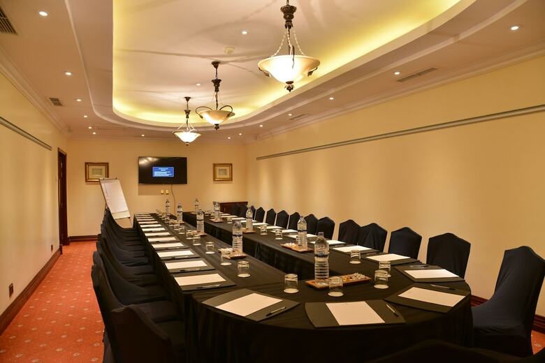 Polana Serena Hotel