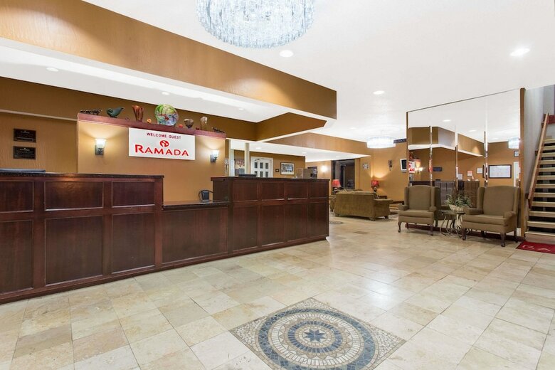 Hotel Ramada By Wyndham Painted Post Corning