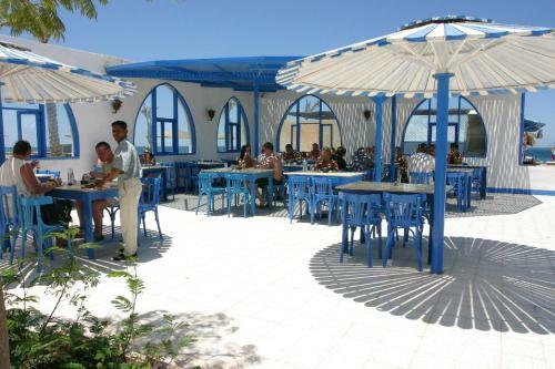 Hotel Empire Beach Resort