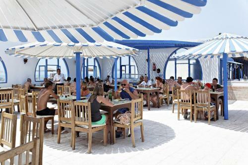 Hotel Empire Beach Resort