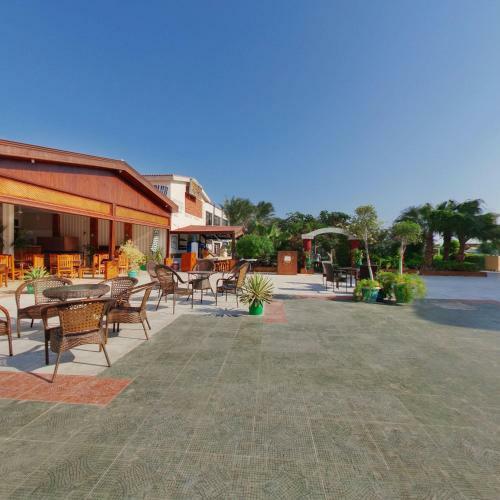 Hotel Sand Beach Resort