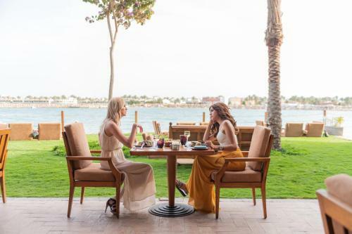 Hotel Sunrise Grand Select Crystal Bay Resort Hurghada