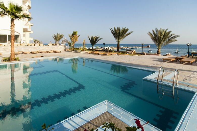 Hotel The Three Corners Royal Star Beach Resort