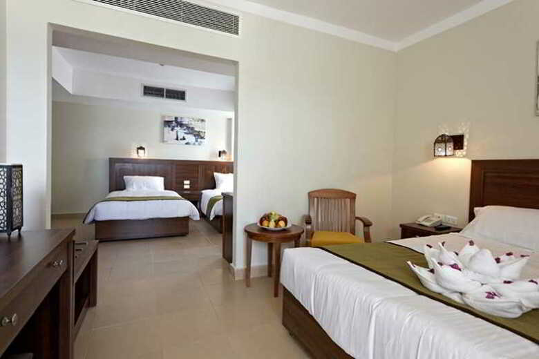 Hotel The Three Corners Royal Star Beach Resort