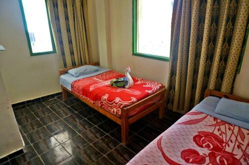 Sea Waves Hostel