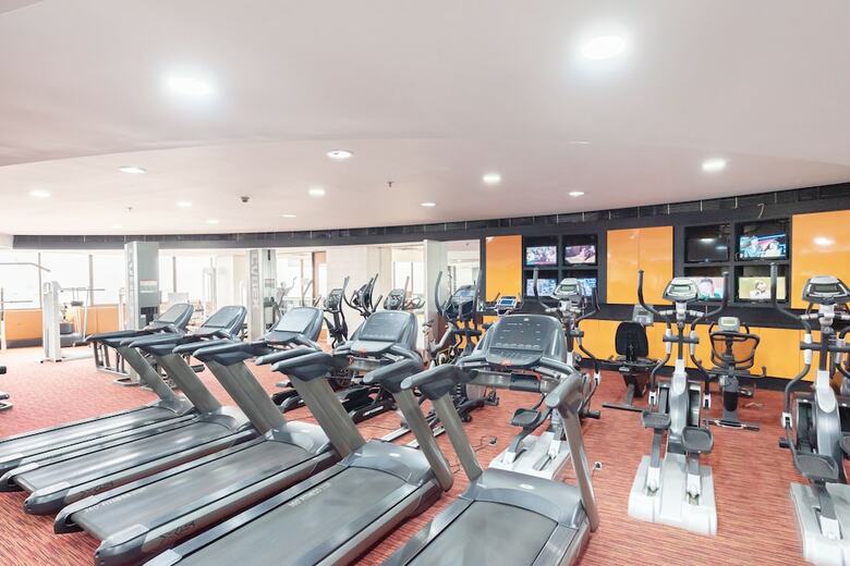 Apartamentos Chinatown Centra By Favstay
