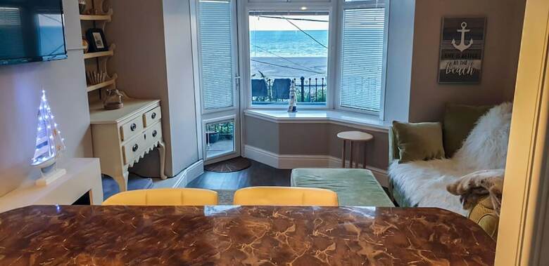 Seaview Paradise 1-bed Apart