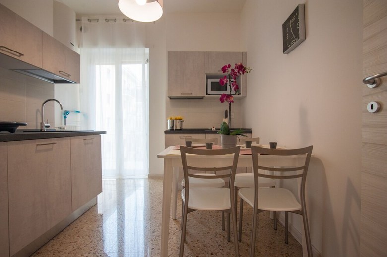 Steeb Apartment