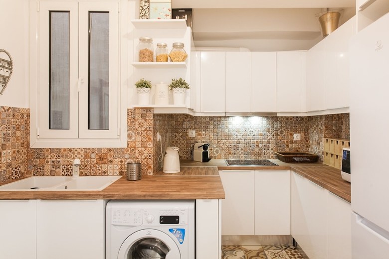 Apartamentos Explore Athens With 2 Bedroom Condo