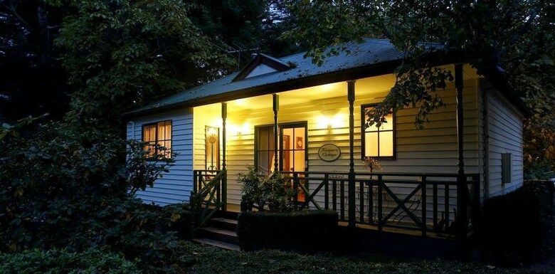 Moulton Park Cottages
