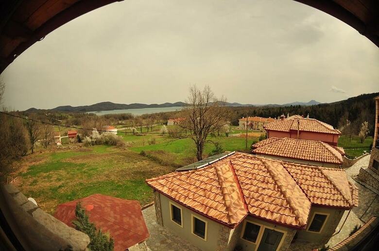 Hotel Oreiades Suites