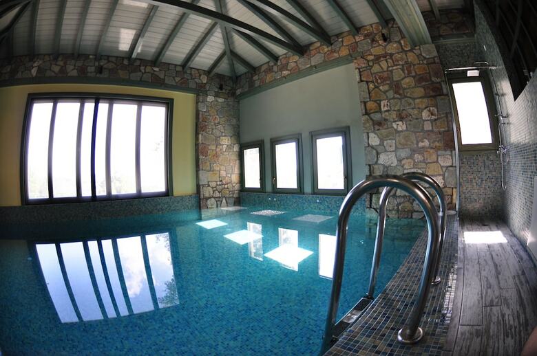 Hotel Oreiades Suites