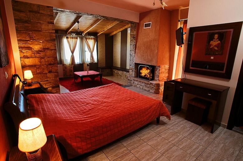 Hotel Oreiades Suites