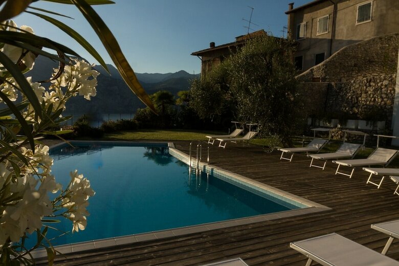 Apartamento Villa Borgo Borago
