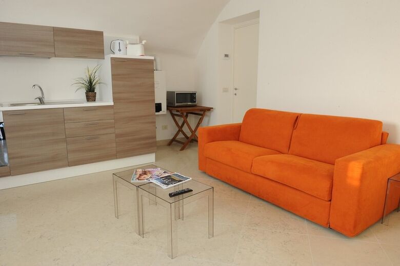 Apartamento Villa Borgo Borago