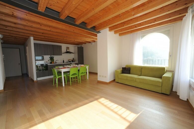 Apartamento Villa Borgo Borago