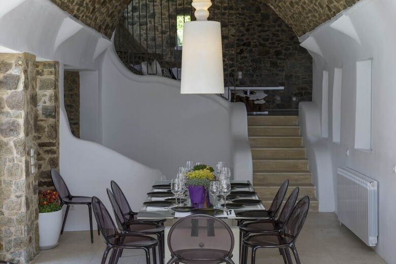 Villa  Jackie By The Pearls Collection