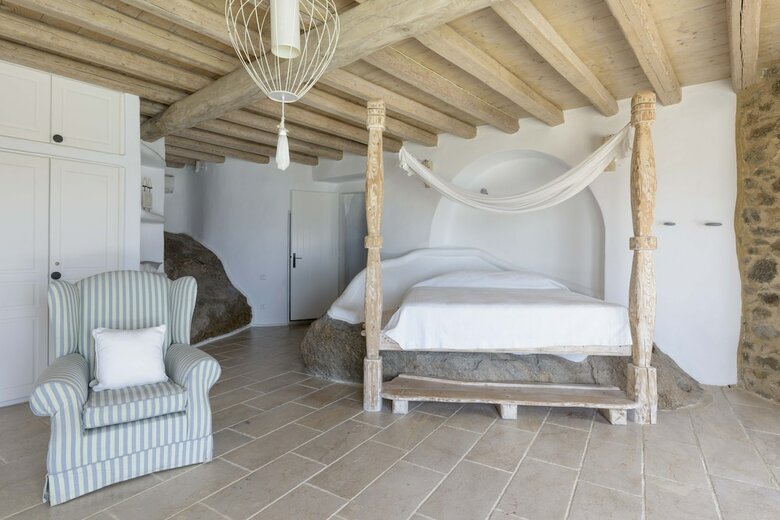 Villa  Jackie By The Pearls Collection