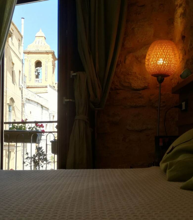 Aljama Downtown B&B