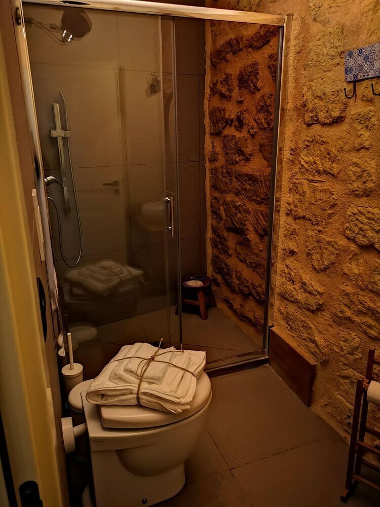 Aljama Downtown B&B