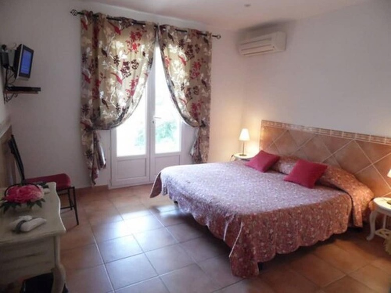 Rocca Rossa Locations G�tes Palombaggia