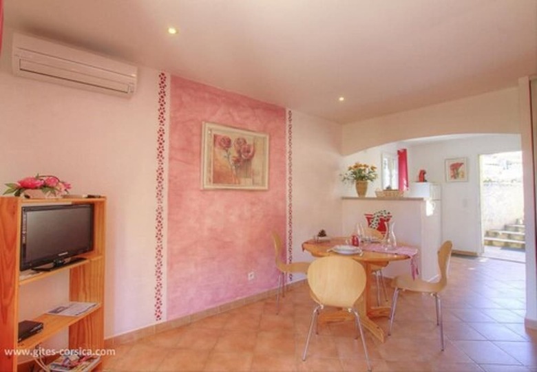 Rocca Rossa Locations G�tes Palombaggia