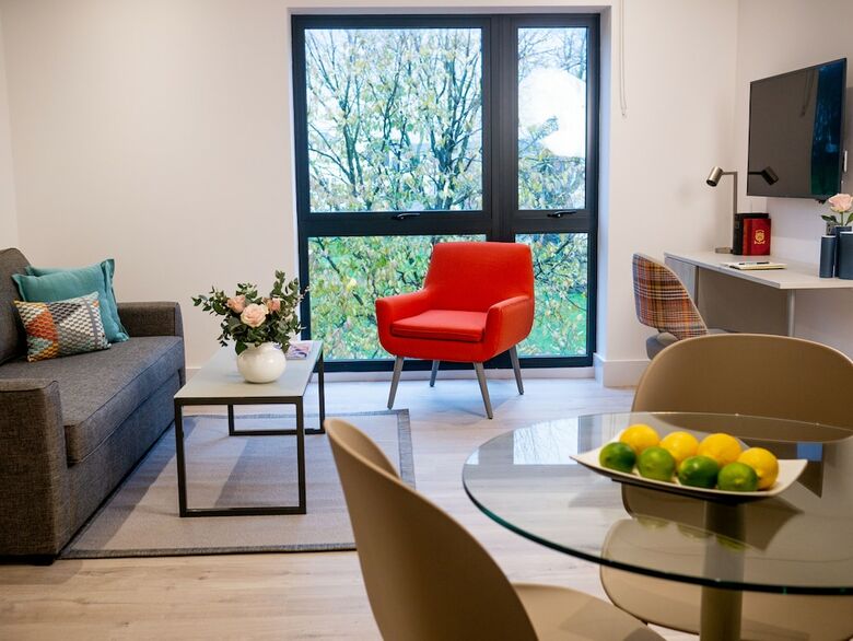 Q Square By Supercity Aparthotels