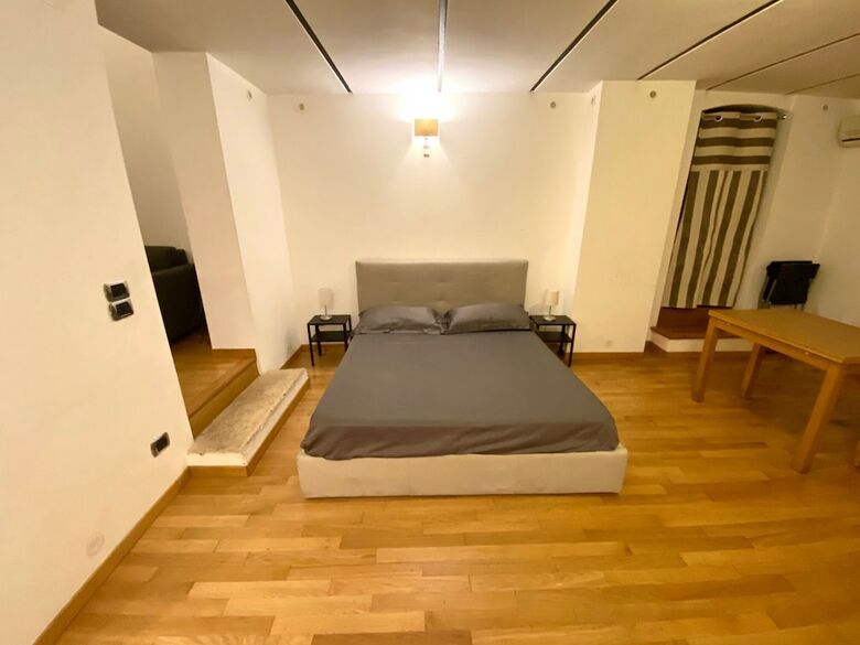 Apartamento Bari Black And White Garden