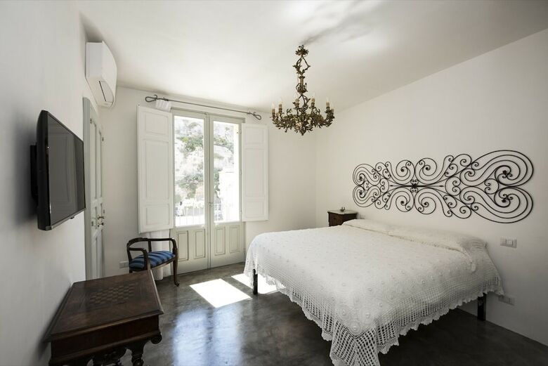 Bed & Breakfast Sanbartolomeo Casa E Put�a