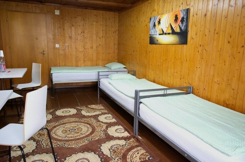 Hostal Hotel Sch�nbrunnen