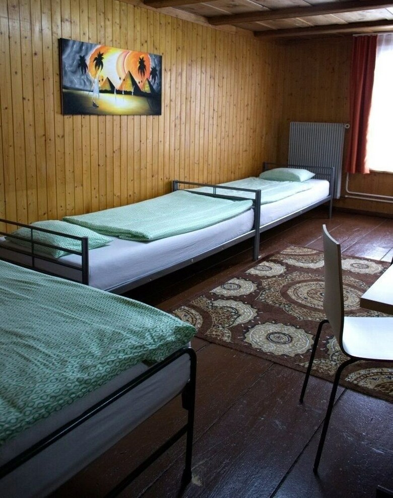 Hostal Hotel Sch�nbrunnen
