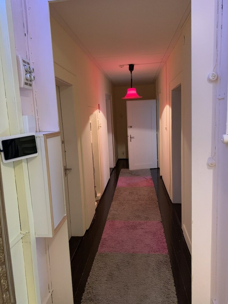 Hostal Hotel Sch�nbrunnen